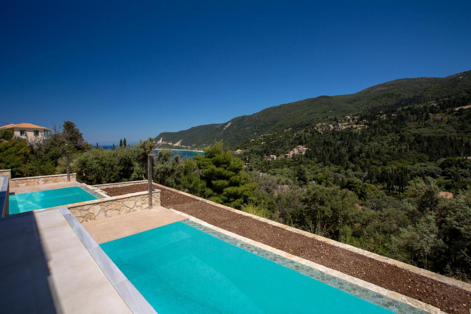 Mylos Ridge Villas - Perseus Agios Nikitas Exterior photo